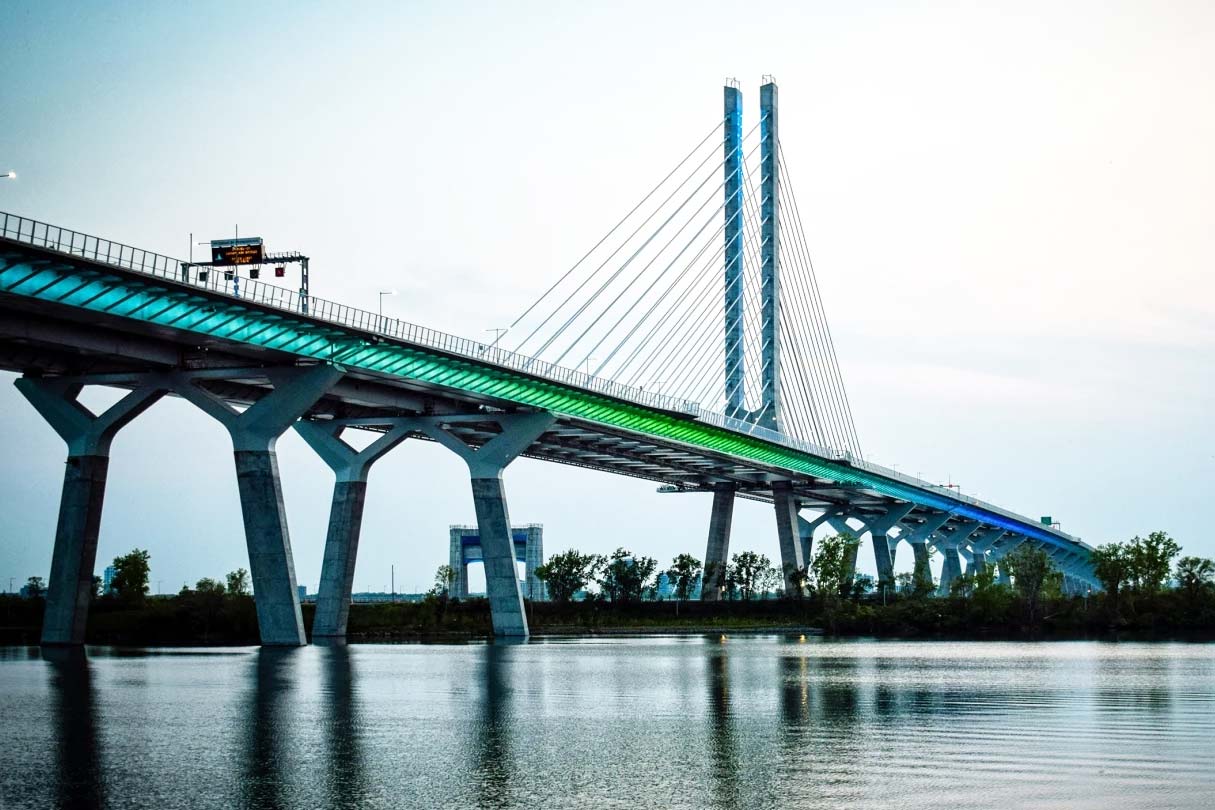 Samuel De Champlain Bridge